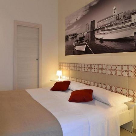 Santi E Saraceni Rooms Salerno Exterior foto